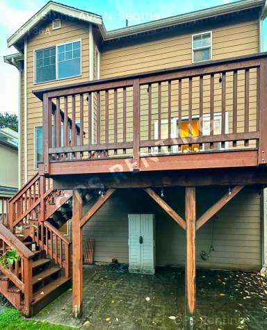 Main picture of 8845 Stone Ave N