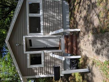 Main picture of 2221 McMillan St