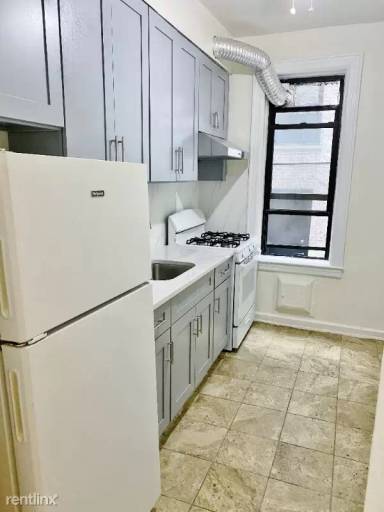 Main picture of 2819 42nd St