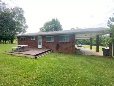 Main picture of 192 Purgatory Mountain Rd