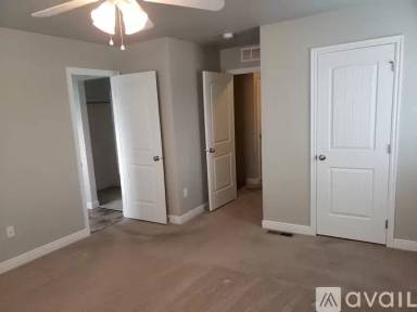 Main picture of 494 W Green Spring Way