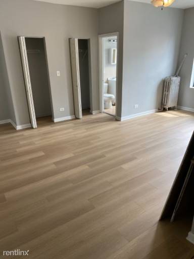Main picture of 7254 S Jeffery Blvd