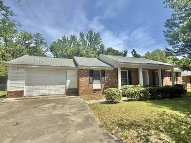 Main picture of 2527 Kingston Dr