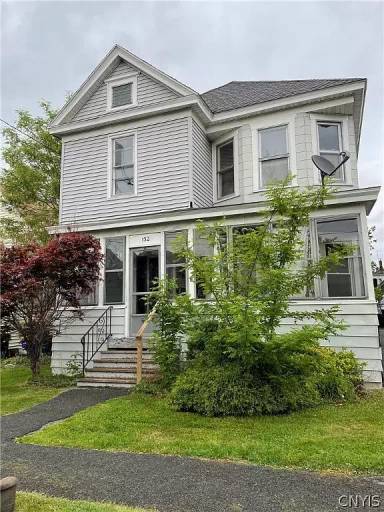 Main picture of 132 Ross Park