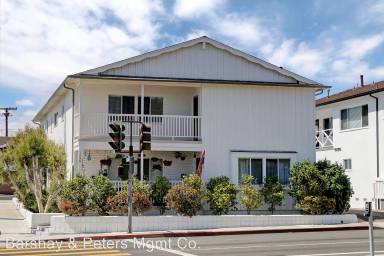 Main picture of 1256 Manhattan Beach Blvd