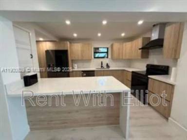 Main picture of 2227 Roosevelt St