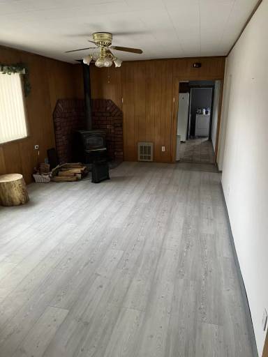 Main picture of 294 Butte St
