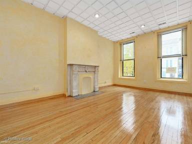 Main picture of 903 S Loomis St