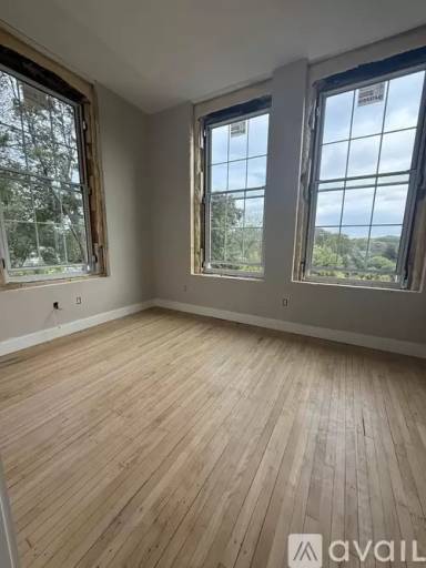 Main picture of 12 Bancroft St
