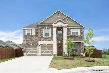 Main picture of 105 Golden Bear Dr