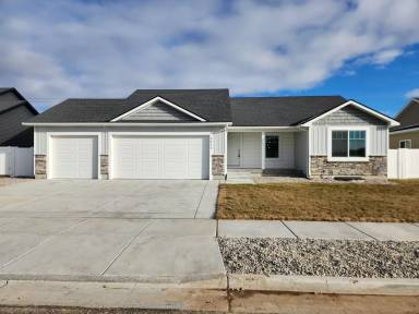 Main picture of 3925 Harrington Rd