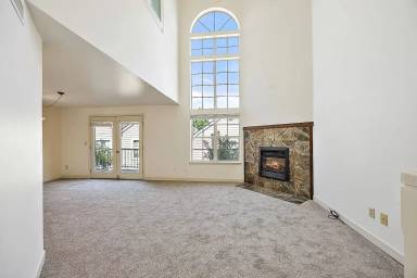 Main picture of 462 Lori Ln