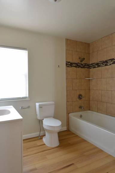 Main picture of 1516 Willow Dr