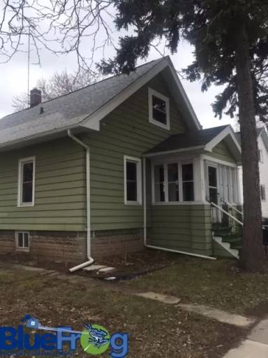 Main picture of 136 E Johnson St
