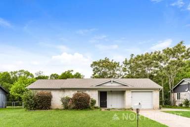 Main picture of 1240 Saturn Dr