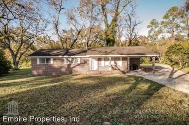 Main picture of 2202 Trimble Rd