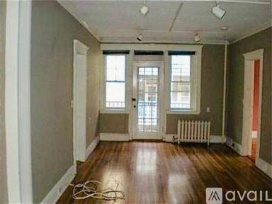 Main picture of 301 Allston St