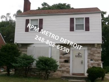 Main picture of 16510 Sussex St