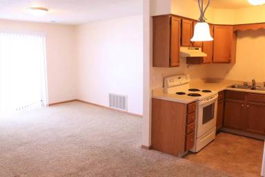 Main picture of 3425 Queen Dr SW