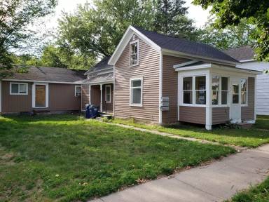 Main picture of 316 N 1st Ave
