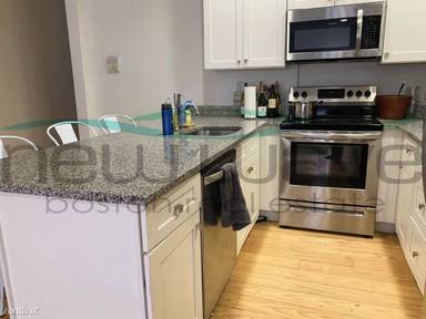 Main picture of 610 Columbus Ave