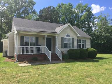 Main picture of 115 Clydesdale Dr