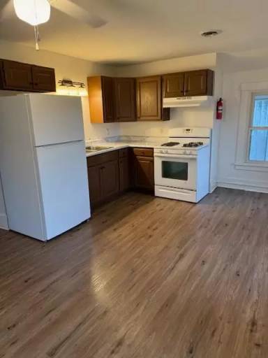 Main picture of 206 N 3rd St