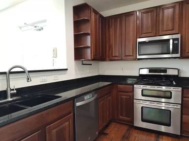 Main picture of 3628 Card St
