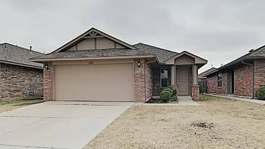 Main picture of 2340 NW 198th St