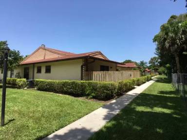 Main picture of 4278 Woodstock Drive C