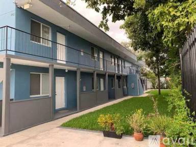 Main picture of 461 NW 9th St