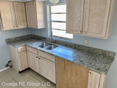 Main picture of 320 S Grosse Ave