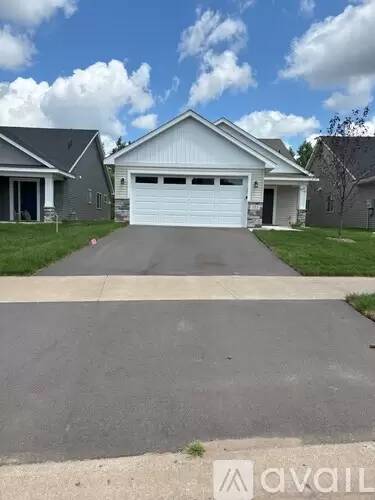 Main picture of 353 Karen Ln