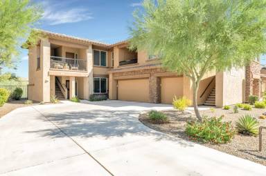 Main picture of 2425 W Bronco Butte Trl