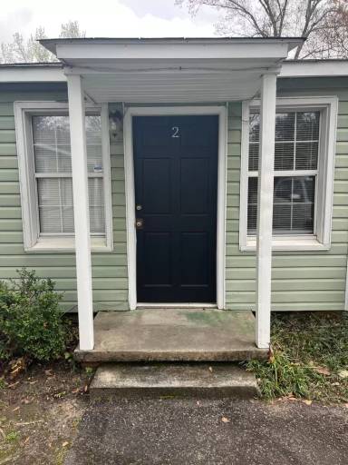 Main picture of 1445 Lyon Dr SE