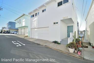 Main picture of 3405 Vista Dr