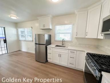 Main picture of 616 N Pacific St