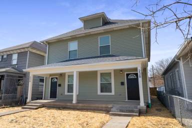 Main picture of 236 Eastern Ave