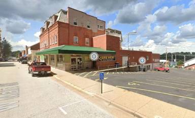 Main picture of 109 W Main St