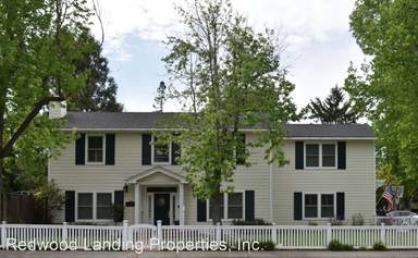 Main picture of 1011 Greenwood Dr