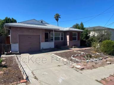 Main picture of 8709 Elden St
