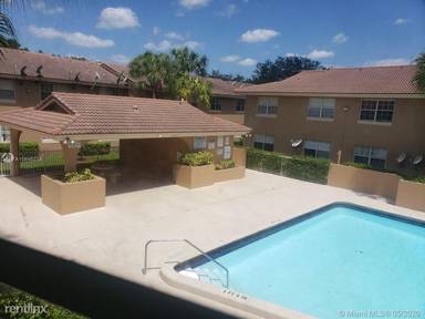 Main picture of 11469 NW 42nd St