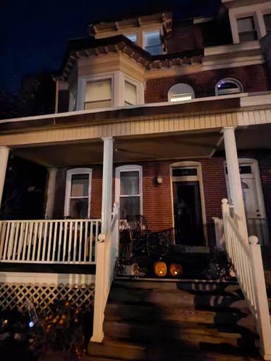 Main picture of 496 Linden Ave
