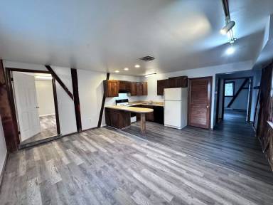 Main picture of 25 Sarhelm Rd