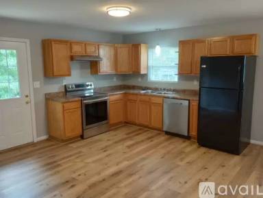 Main picture of 101 S Mapleshade Rd