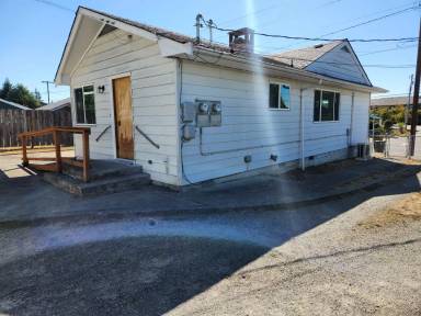Main picture of 224 Lebo Blvd