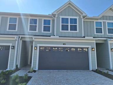 Main picture of 102 Gaston Ct