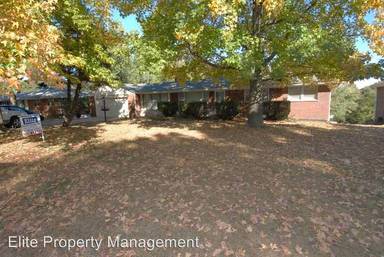 Main picture of 78 Decorah Dr