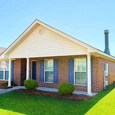Main picture of 1654 Buena Vista Blvd