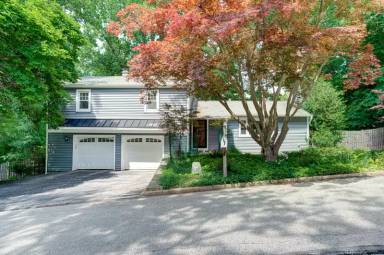 Main picture of 7 Carol Ln